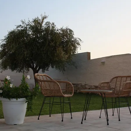 Amada Siracusa Отель Citta Giardino (Syracuse)