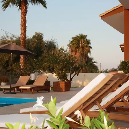 Amada Siracusa Отель Citta Giardino (Syracuse)